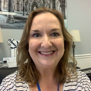 Meet your Posher, Shelli m